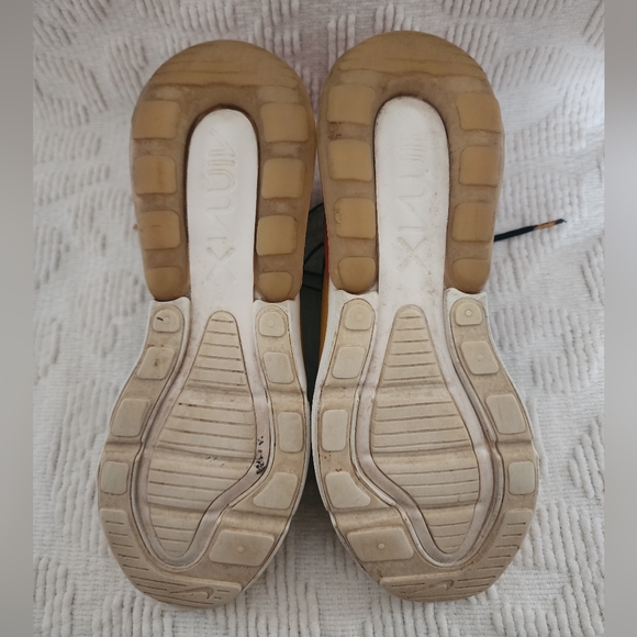 Nike Air Max 270 Crimson Floral Black - Picture 8 of 8